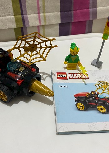 Lego 10792 spidey burgulu araç - Görsel 2