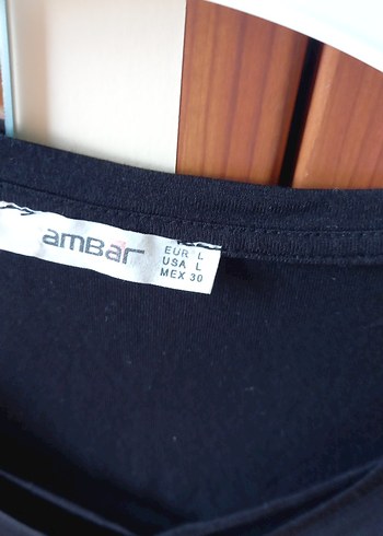 Siyah V Yaka Kadın Tişört - Görsel 2