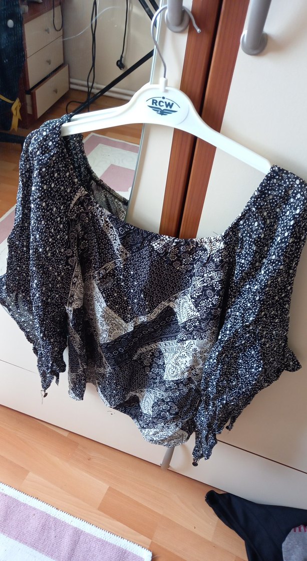 Bohem Gri Bağcıklı Straplez Bluz - Görsel 3