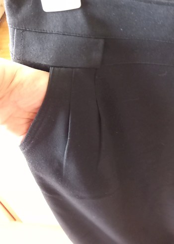 Siyah  uzun yırtmaçlı  Etek - Görsel 2