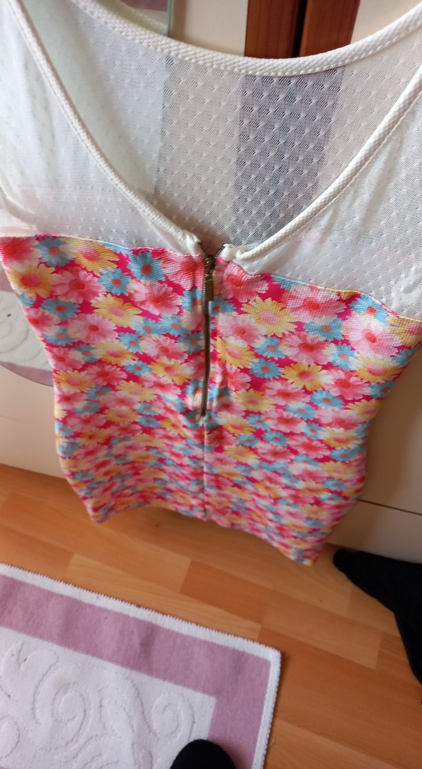 Çiçek Desenli Pastel elbise - Görsel 2