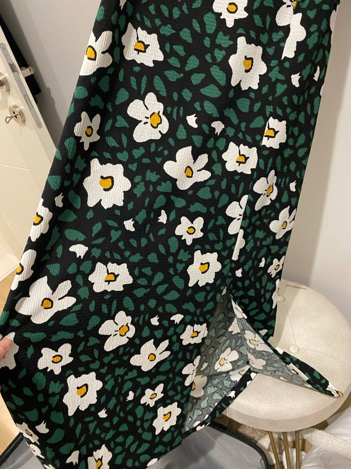 Yeşil Çiçekli Straplez Midi Elbise - Görsel 2