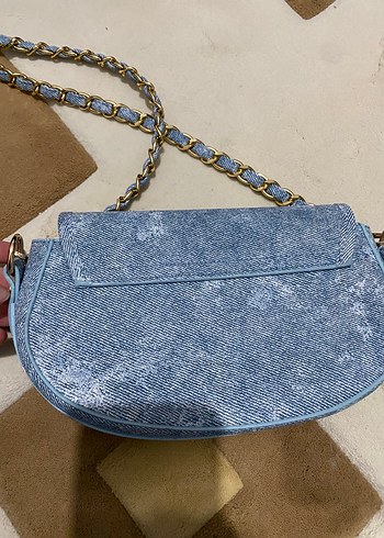 Zincir Detaylı Mavi Denim Kadın Çanta - Görsel 3