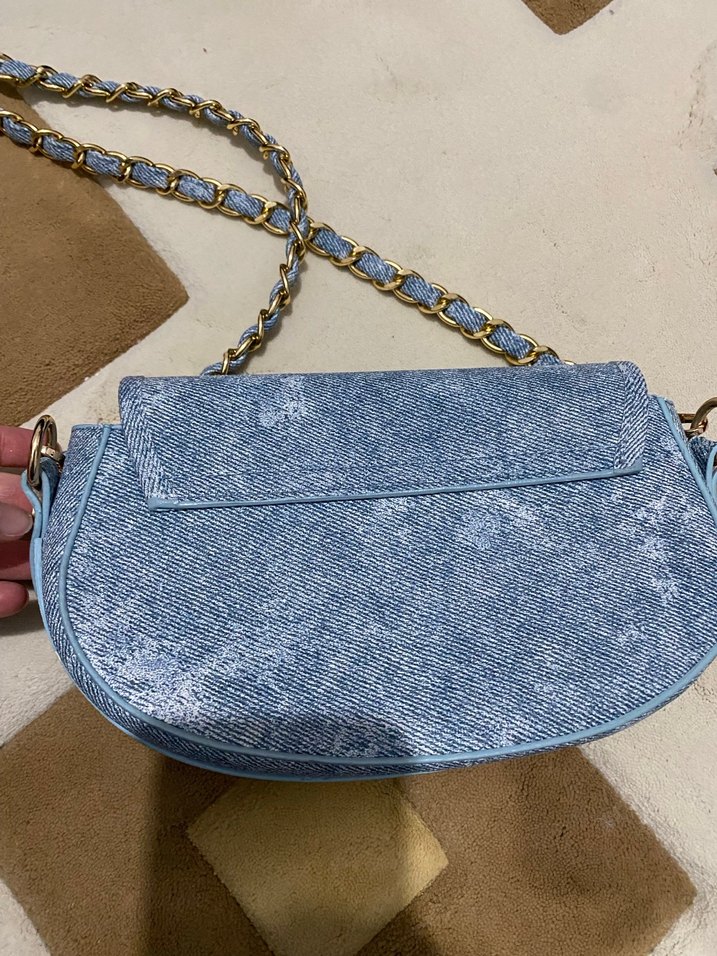 Zincir Detaylı Mavi Denim Kadın Çanta - Görsel 3