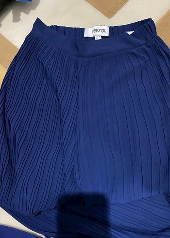 Lacivert Piliseli Kadın Kumaş Pantolon - Görsel 3