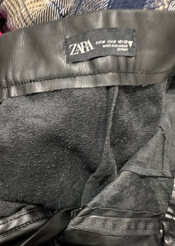 Zara Deri Siyah Kadın Pileli İspanyol Paça Pantolon - Görsel 3