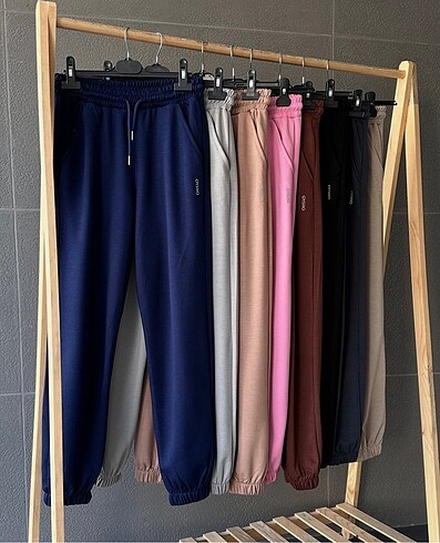 l Beden ORJİNAL KESİM OYSH PANTOLON JOGGER Modal kumaşlı, soft touch öze