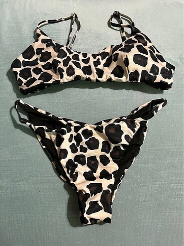 Leopar bikini takımı
