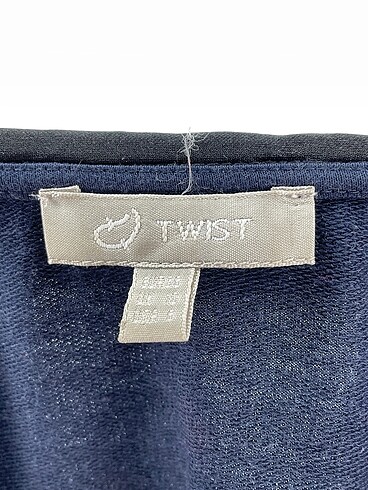 38 Beden çeşitli Renk Twist Bluz %70 İndirimli.