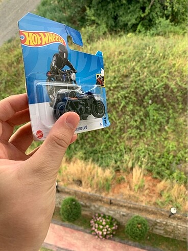  Beden Sıfır kutuda motor Hot wheels