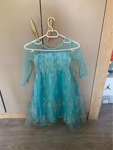 5 Yaş Beden turkuaz Renk Elsa elbise 5-6 yaş