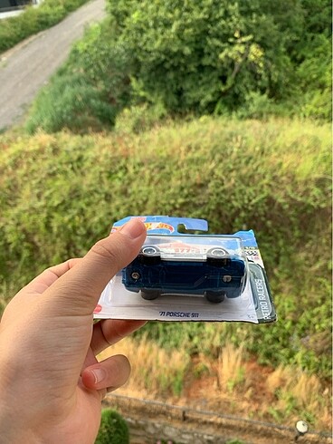  Beden Renk Hot wheels Porsche kutusu açık çiziği yok