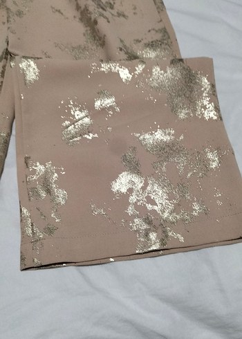 s Beden camel Renk Bej Parlak Dokulu Salaş Kumaş Pantolon