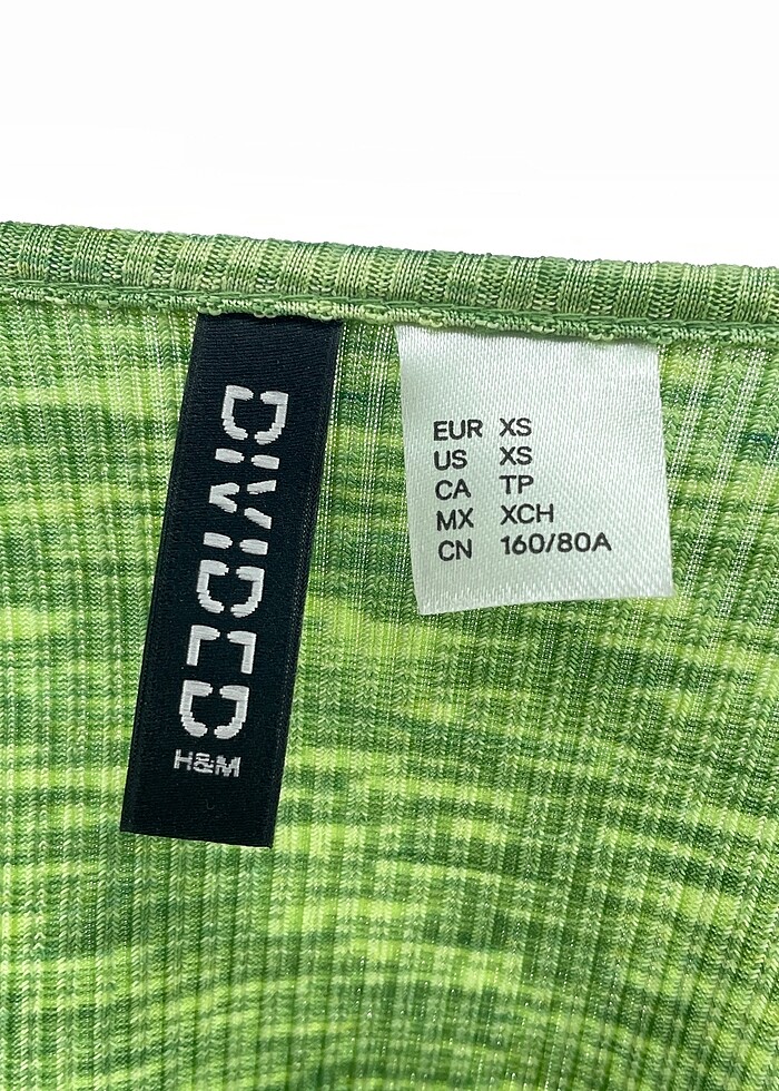 H&M T-shirt %70 İndirimli. - Görsel 4