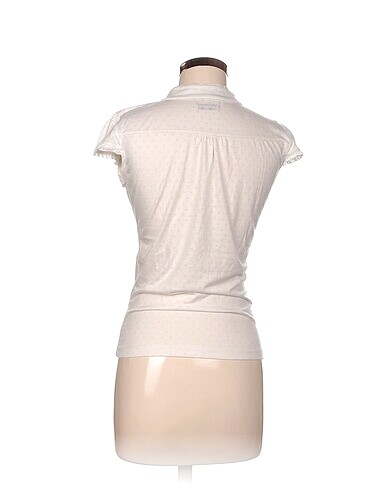 m Beden Diğer T-shirt %70 İndirimli.