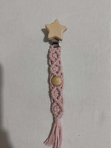 Diğer El emeği pembe ahşap emzik askısı