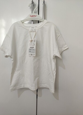 5 Yaş Beden Zara aplikeli t shirt 