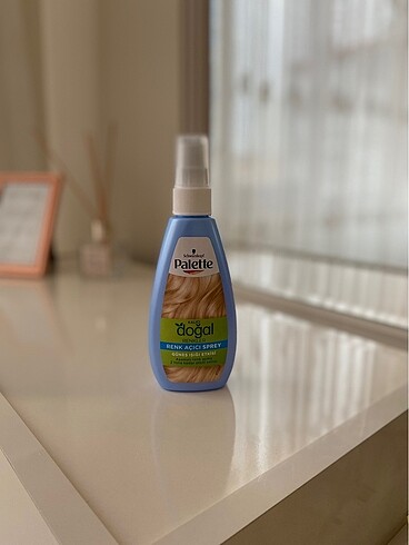 Palette açıcı saç spreyi