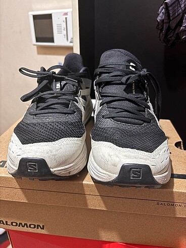 Salomon Salomon ultra flow 44