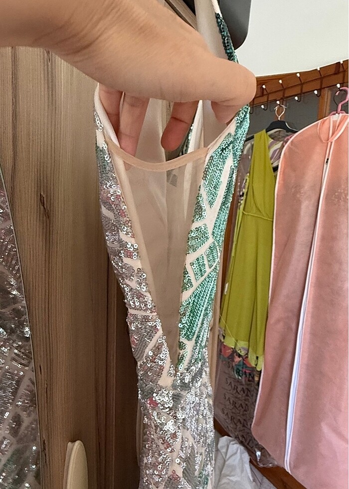 Pullu abiye - Görsel 3