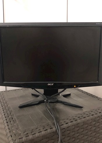 Acer Monitör masa üstü bilgisayar - Görsel 3