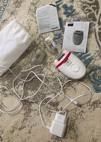 Philips BRE255/05 KabloluEpilatör ışıközelik,3Ek Parçalı,2HızAya - Görsel 4