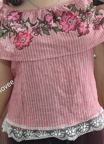 pembe cizgili gül islemeli ust