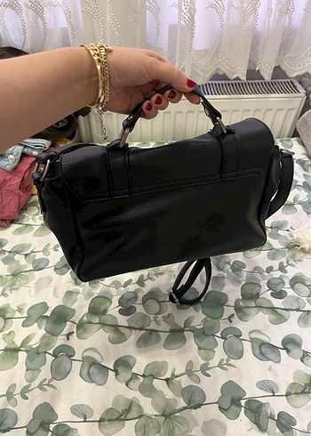 Siyah Yılan Desenli Kadın Deri Çanta - Görsel 6