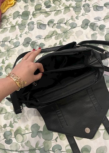 Siyah Yılan Desenli Kadın Deri Çanta - Görsel 3