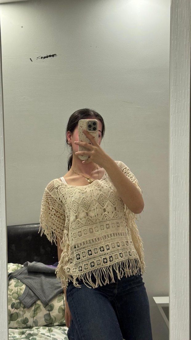 Dantel Detaylı Bej Bohem Kısa Bluz - Görsel 4