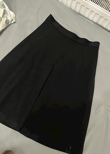 Siyah Pilili Kadın Uzun Etek - Görsel 4