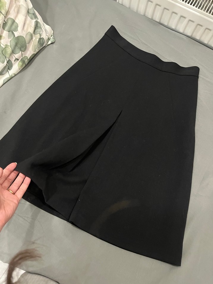 Siyah Pilili Kadın Uzun Etek - Görsel 3