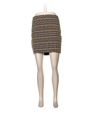 Bershka Mini Etek %70 İndirimli.