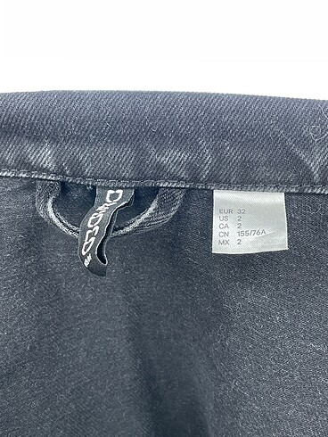 32 Beden siyah Renk H&M Kot Ceket %70 İndirimli.