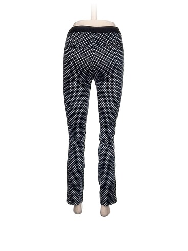 34 Beden H&M Düz Kesim %70 İndirimli.