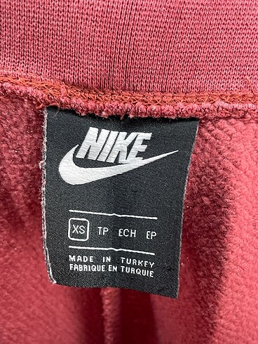 xs Beden çeşitli Renk Nike Eşofman Altı %70 İndirimli.