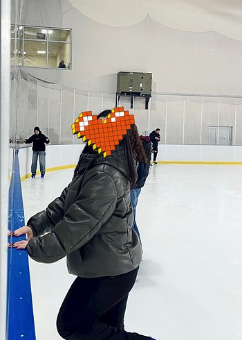 Pull bear koyu yeşil Suni deri şişme mont - Görsel 2