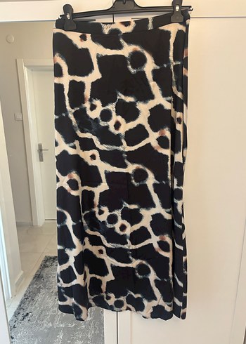 Uzun Kadın Etek - Görsel 2