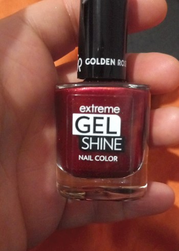 Golden Rose Extreme Gel Shine Kırmızı Oje No:62 - Görsel 3