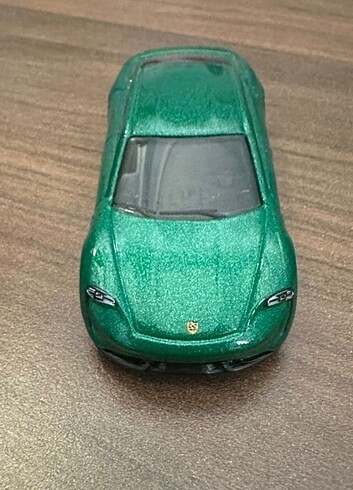 Porsche taycan turbo s