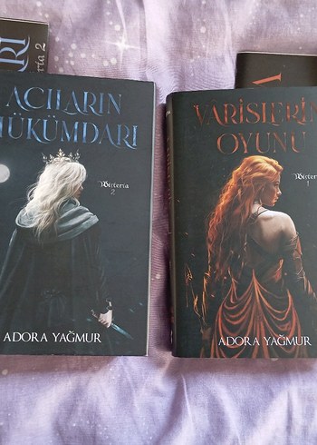 Acıların Hükümdarı & Varislerin Oyunu - Adora Yağmur