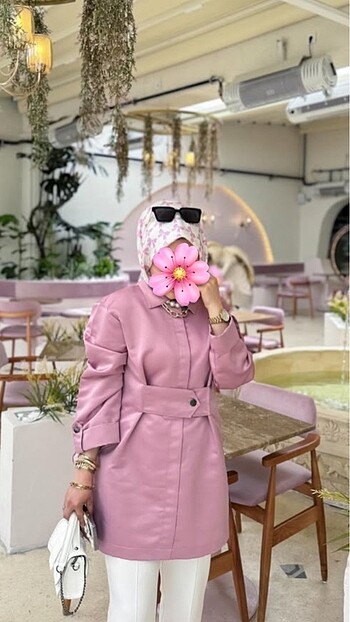 Pembe tunik
