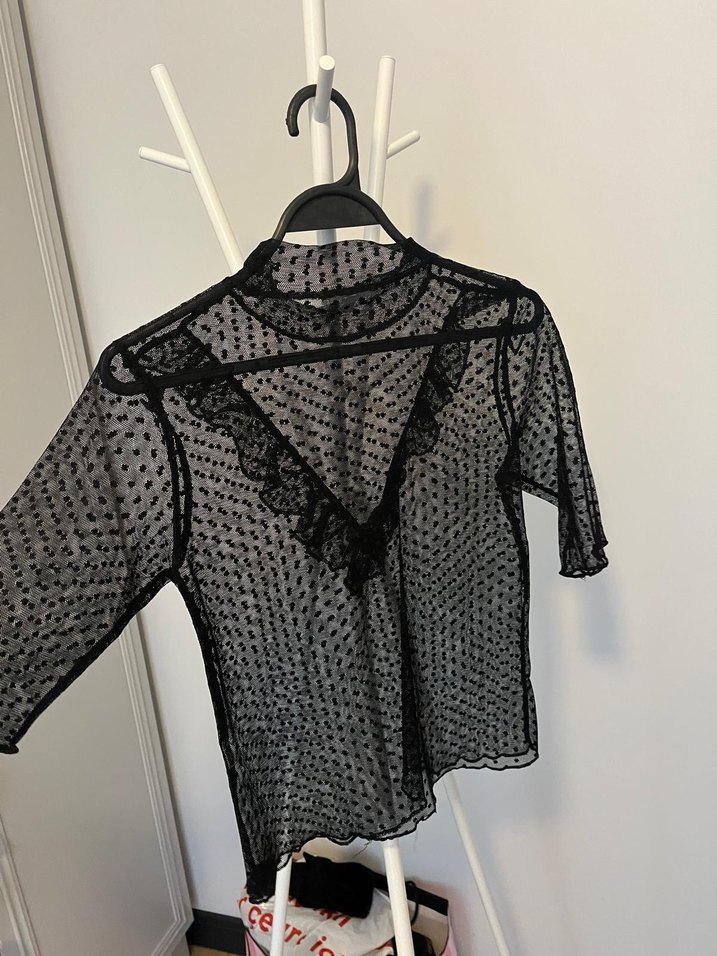 Dantel Detaylı Siyah Kadın Bluz - Görsel 2