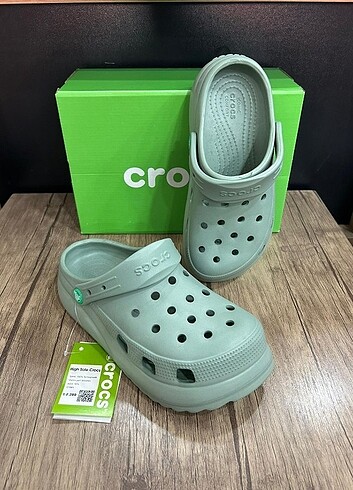Crocs Terlik 37 Numara 