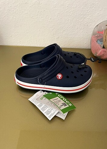 37 Beden CROCS LACİVERT 37 NO