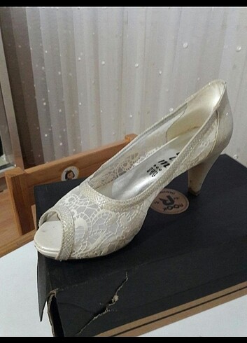 36 Beden Dantelli ayakkabi