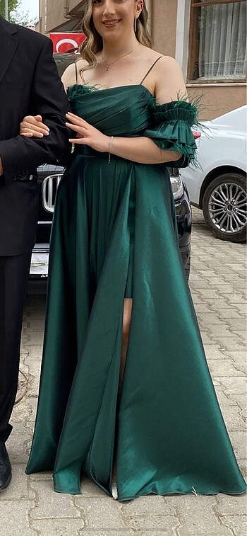 Yeşil abiye