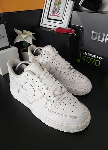 Nike Air Force