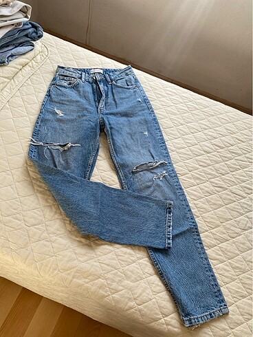 Zara mom jeans