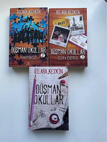 Düşman Okullar Ephesus Yayınları